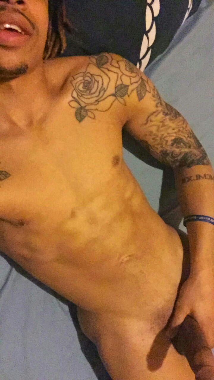 baitfordays:  I could watch him all day and still get off ugh! So sexy! And his cumshots