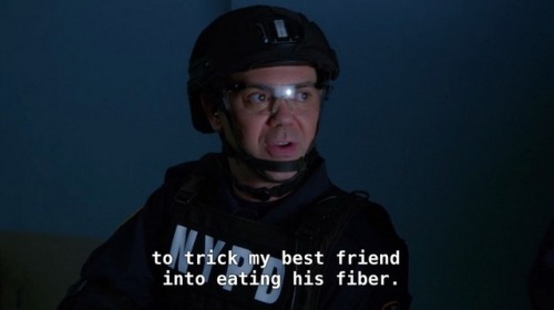 thepastwasahappierplace:boyle is the best friend every person needs