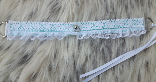 Kitten princess collar available here : https://www.etsy.com/ca/shop/Naughtypawsies