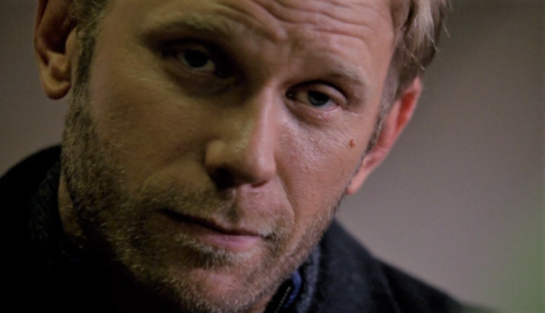 wheresurmoose: He’s excruciatingly handsome. Mark Pellegrino as Jacob in Lost. Screencaps done by @/