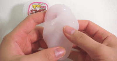 theothersideofthefarside:  lucillesballs:  when you jack off in the shower  I lost