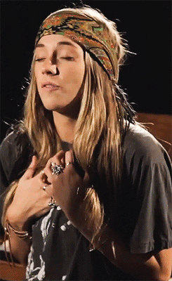 k00l-kat:  itsonlyyforever:  how are you real i want one   Dear mother of Neptune..
