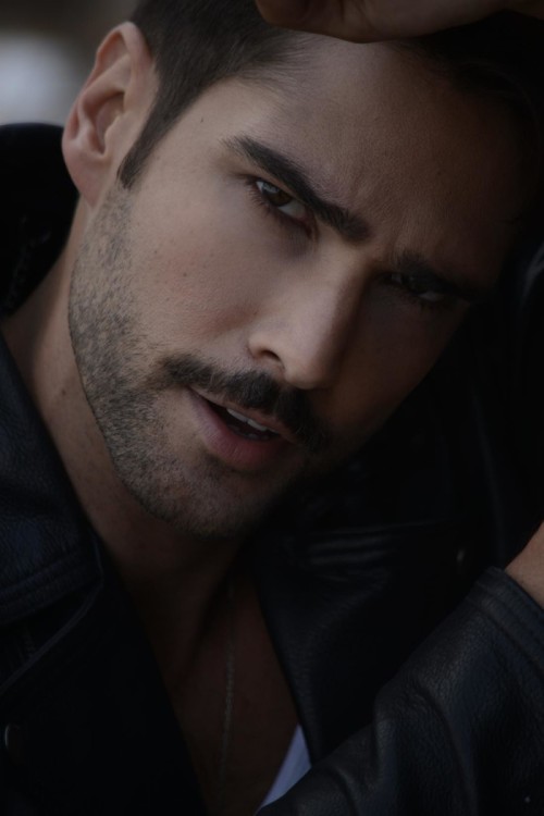 gaymadridboy:  Breno Junior  