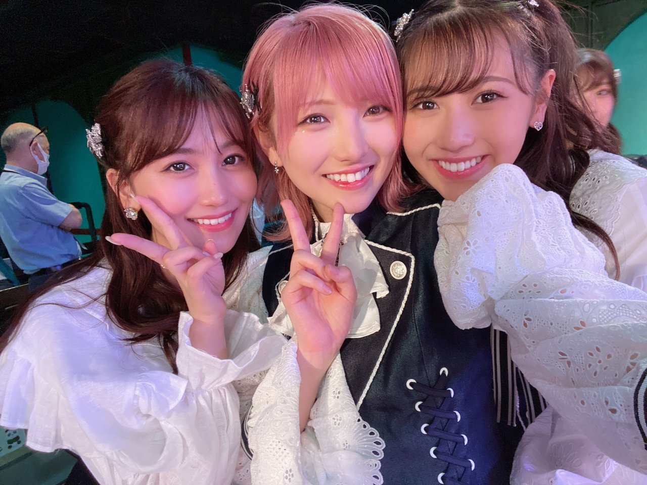 Search 小嶋真子 Search 小嶋真子
