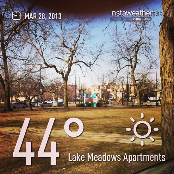 This is a typical Chicago spring day. Happy to see 40 degrees! #smh #weather #instaweather