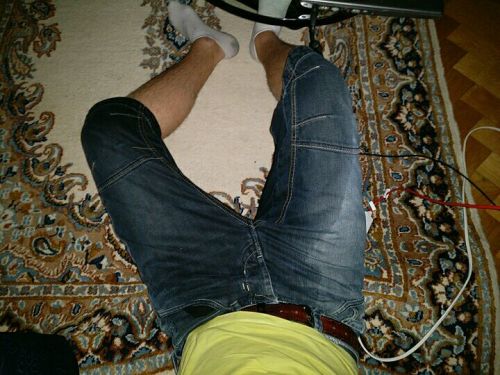wetunder90:Just got home after a night out, why use the toilet when I just can do it in my pants!? Feels and looks better :)