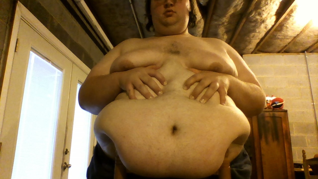 I can’t resist stuffing my belly onto the back of this chair. 