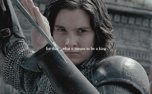 pevcnsies:“ For this is what it means to be a king: to be first inevery desperate attack and last in