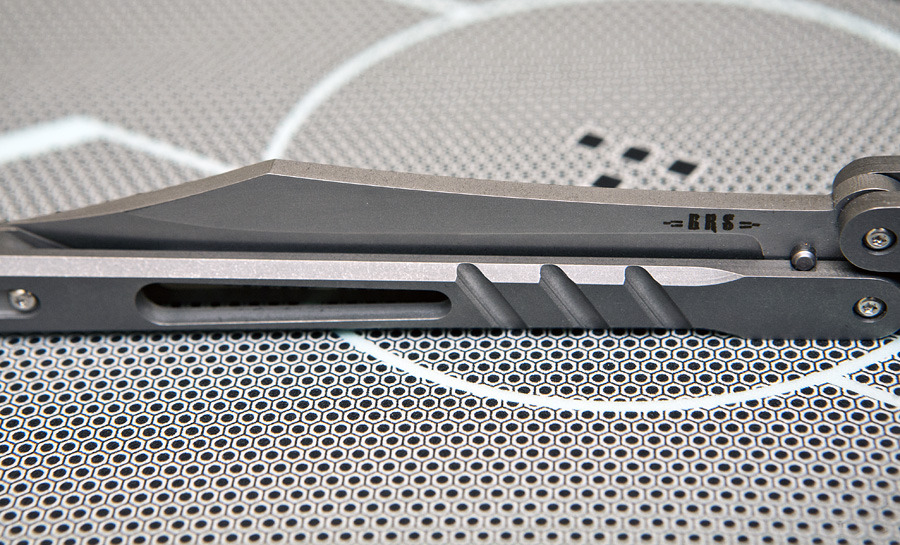 knifepics:  Balisong (Butterfly Knife)