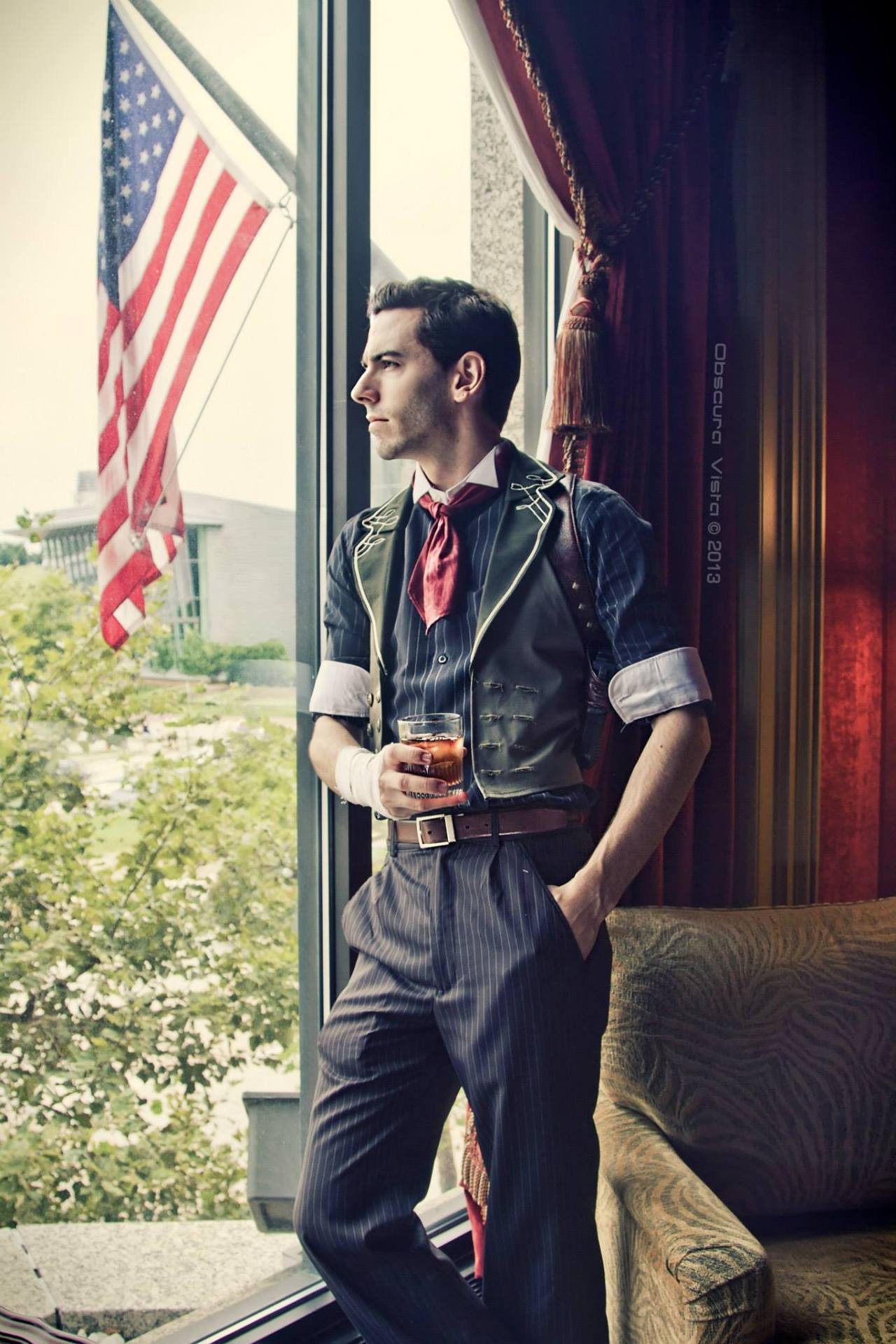 zacloudseth:  Photoset of my Booker DeWitt from Otakon. I actually really enjoyed