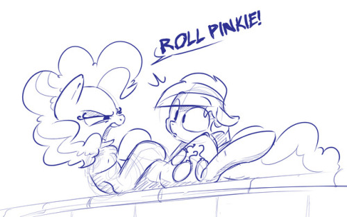 atowncalledbedlam:  I love this Pinkie so much <3 (Rainbow Dash Presents by Dawn Somewhere) 
