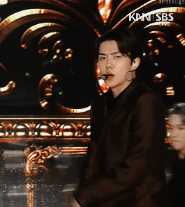 ohsehuns:181225 SBS Gayo Daejun | LOVE SHOT (Sehun)