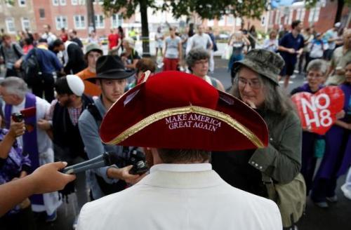  Violent clashes erupt at ‘Unite the Right’ rally in Charlottesville, Virginia, USA. One person was 