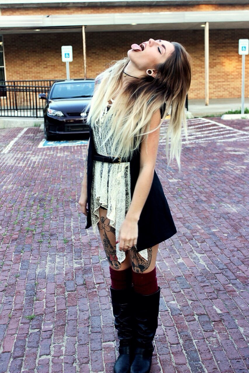 rainwhisker:  tinygypsyy:  Blooper photo that ended up being one of my favourites