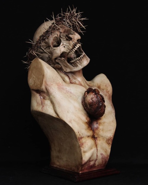 ex0skeletal-undead:, , , sculpture by Emil MelmothThis artist on Instagram