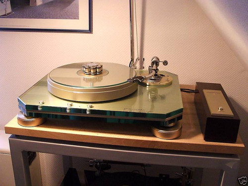 technblog:  Marantz TT1000