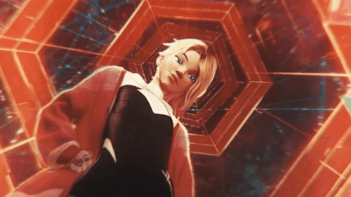 A Few More Gwen Stacy Gifs Because She's So Beautiful