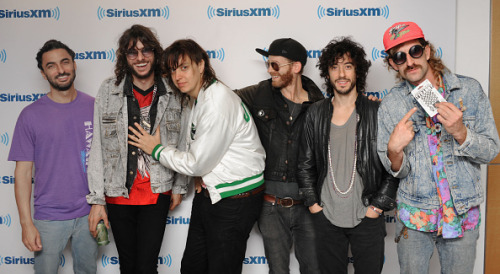 wherenoeaglesfly:Julian Casablancas+The Voidz at SiriusXM Studios today! (x)