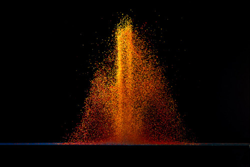  Dancing Colors (by Fabian Oefner) The sculptures that you see on the images exist only for a fraction of a second, which consists of normal salt, colored with pigments. The salt is placed on a thin foil of plastic which is wrapped on top of a speaker,