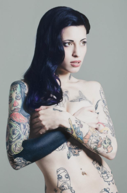 tatt-babes:  More hot naked tattooed girls
