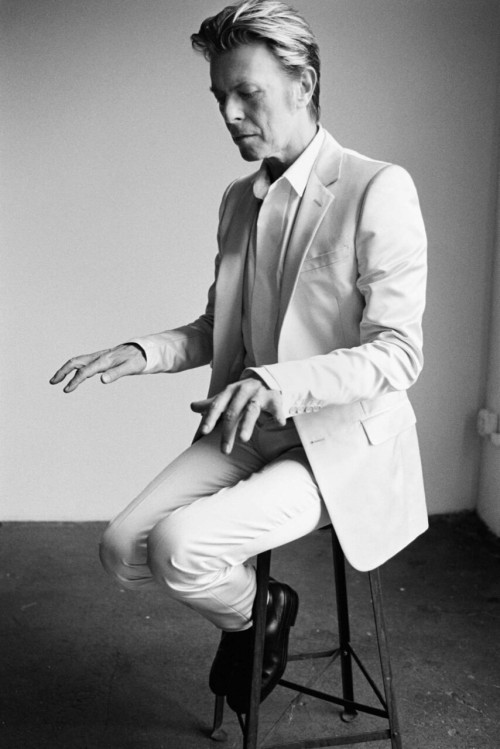 besenkammer:  David Bowie by Mario Testino  R.I.P.