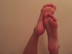 Feet And Armpits