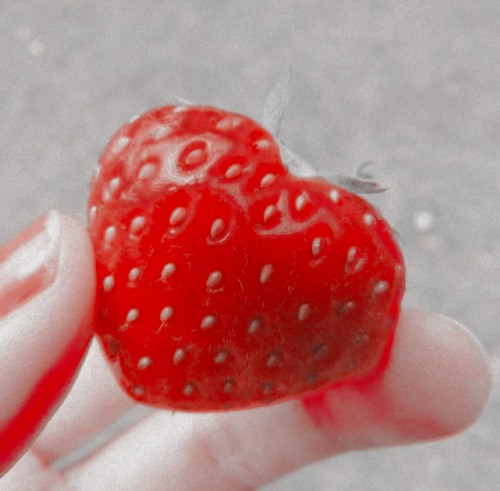 STRAWBERRYCORE !?