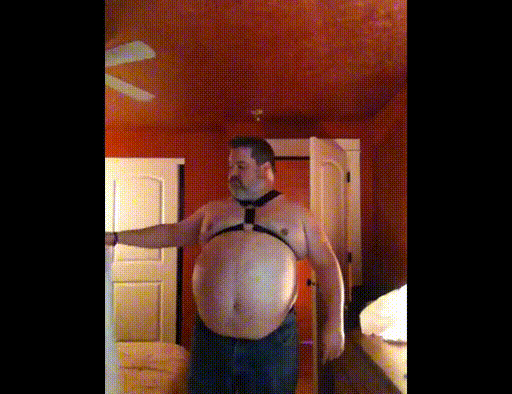 Bigbellyboiz:  Classic Bellybuilder And His Incredible Tank.