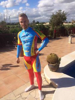 pariscompression:Nice cycling suit