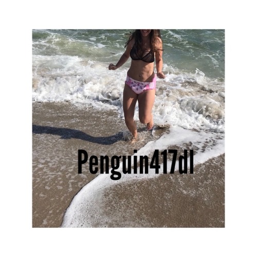 penguin417dl: Had a beach baby day with @RestrainU4Me