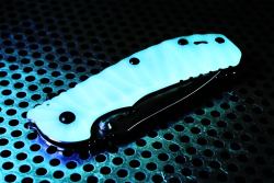 cuscadi:  Zero Tolerance ZT566 with a custom