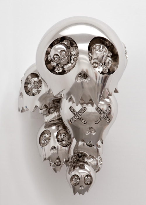 fer1972:  ‘Fate’ Sculpture by Takashi Murakami