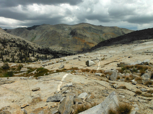 wildernessjournals:I aimed for this granite shelf, which is smooth hiking. Follow the white line–qua