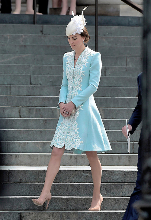 duchesscambridges:Catherine, Duchess of Cambridge, leaves St. Paul’s Cathedral after attending a N