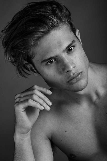 bambam62:  Bryce Dettlof by Bruce Weber