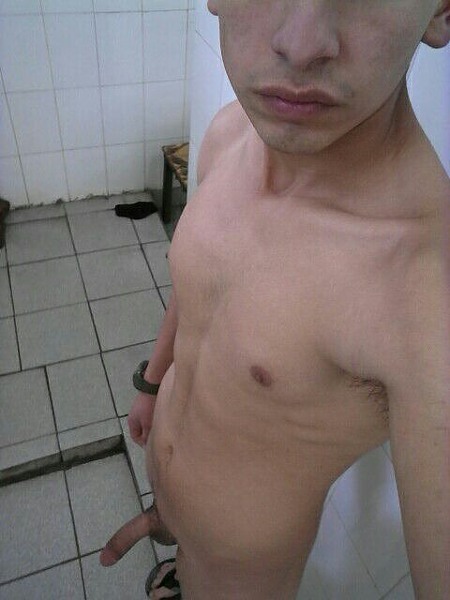 secretoschilenos:  Milico chileno de Santiago 19 años !Se encuentra en servicio