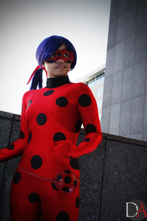 Nekocon 19 PhotoshootLadybug from Miraculous LadybugCosplayer: Rose DancerPhotographer: @dustnashesp