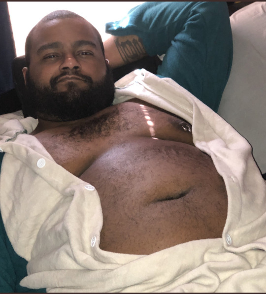 vmatts423:GonzoBear serving snorlax cuddles 