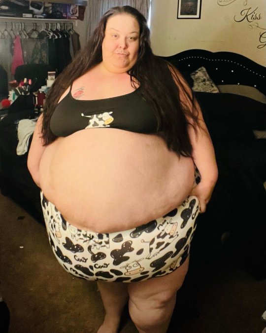 Porn photo hazeleyesbbw:cavscoutt:Now this hot beauty