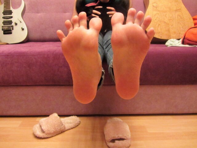 Feet Feet Feet