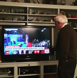 colachampagnedad:  thewinksofgod:  Whether you watch the debate or not. THIS is the most important image of the night.  my heart