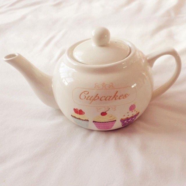 xroseprincessx:  Present ～ Tea party tea pot ♥ 