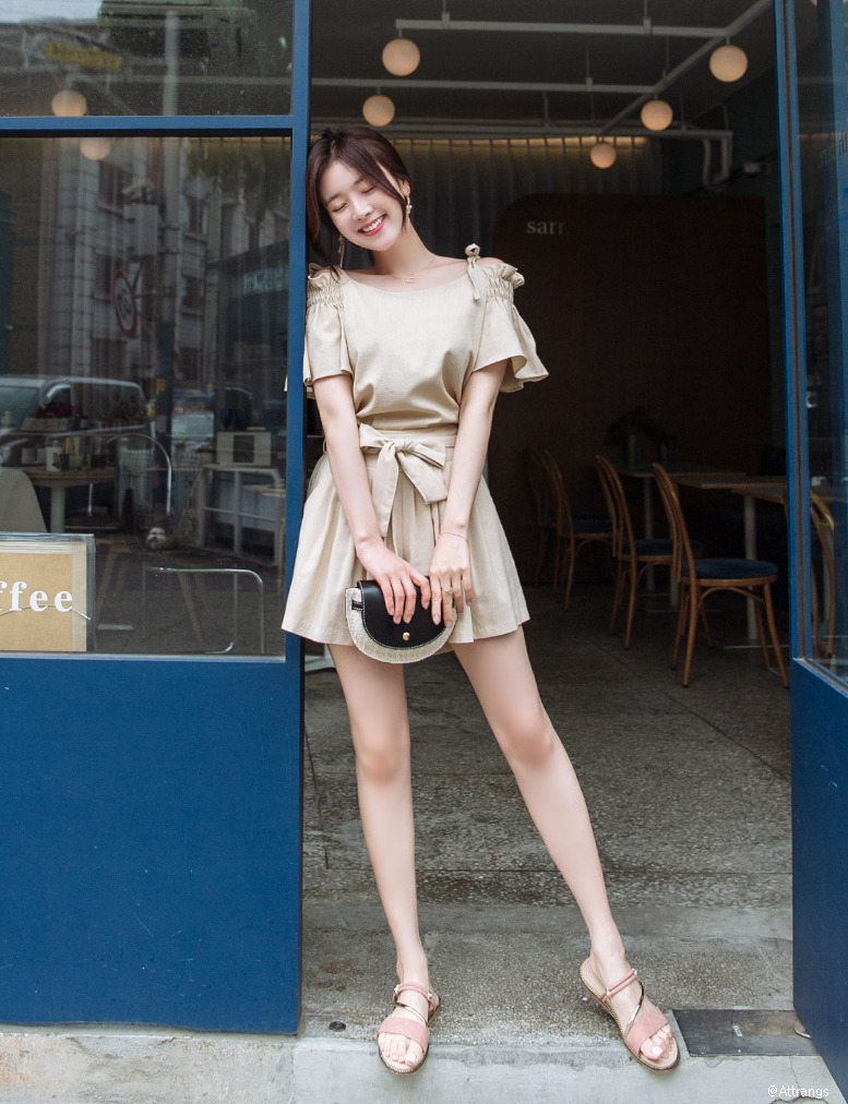 korean-dreams-girls:  Kim Shin Yeong - July 01, 2019 1st Set