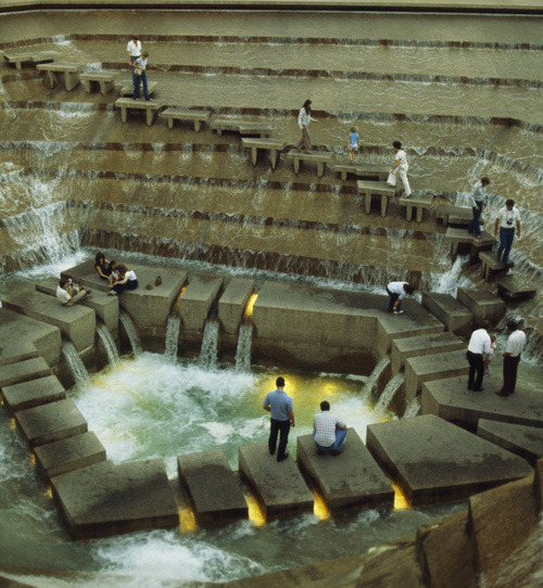 lorettabosence:The Active Pool, Fort Worth Water Gardens, Texas. Designed by Philip
