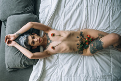alicasanova:  Lay me down on a bed of roses