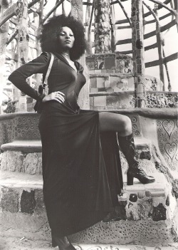 my-retro-vintage:Pam Grier at Watts Towers, 