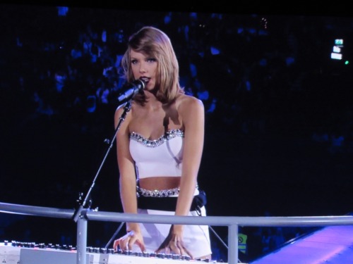 causeyoucanhearitinthesilence:Thank you so much for yesterday! I had the best time! taylorswift
