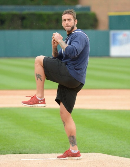 joannhutch1976:  Cm punk throws out the first pitch prior to the game between KC royals and the Detroit tigers at comerica park on September 15th 2013.   And can we appreciate the 3rd pic look at that ass omg.