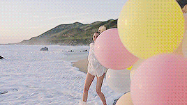 candyfornia:Miley Cyrus: Malibu