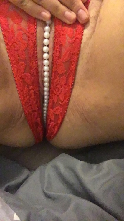 submissivedirtyslut17: As per request, pussy from the front!